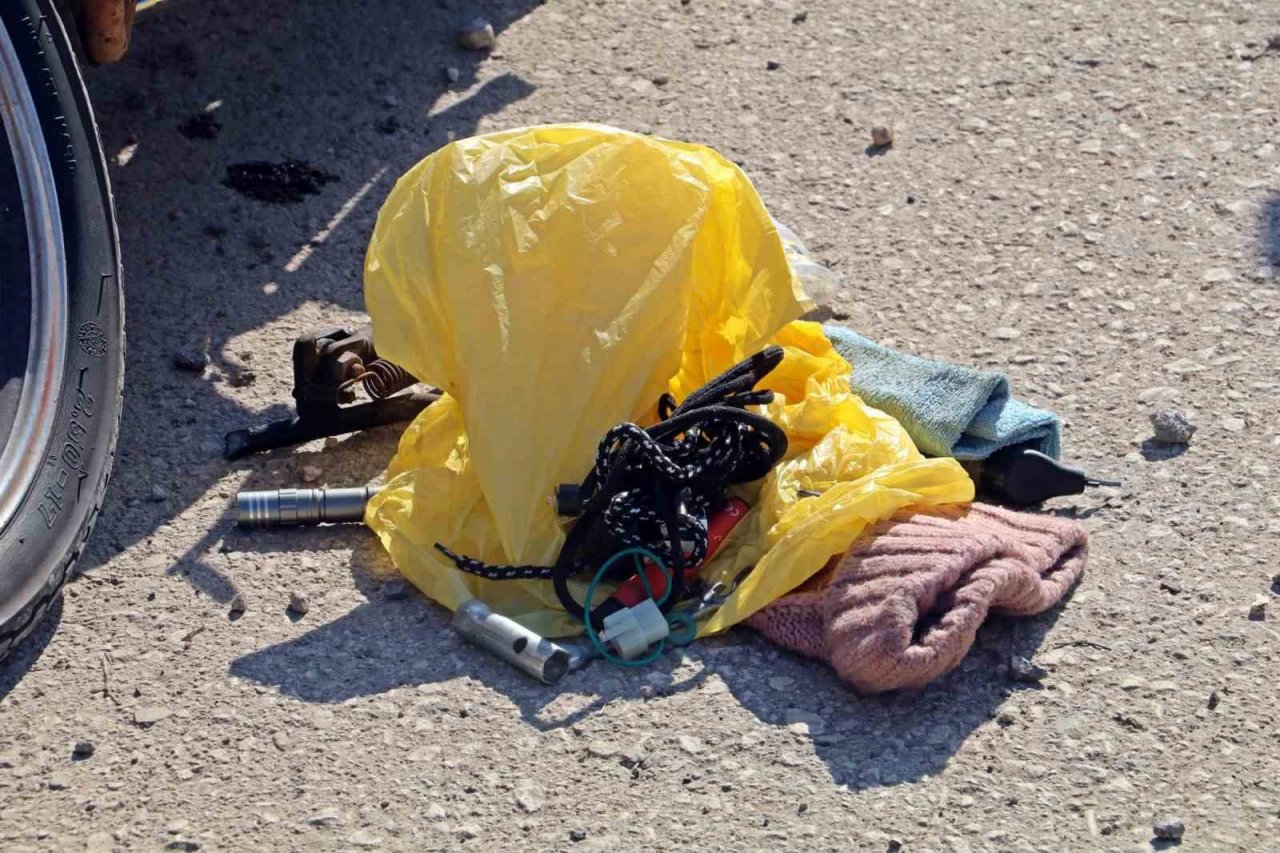 Polisle şüphelinin kovalamacasına katıldı, gelişmeleri an be an aktardı