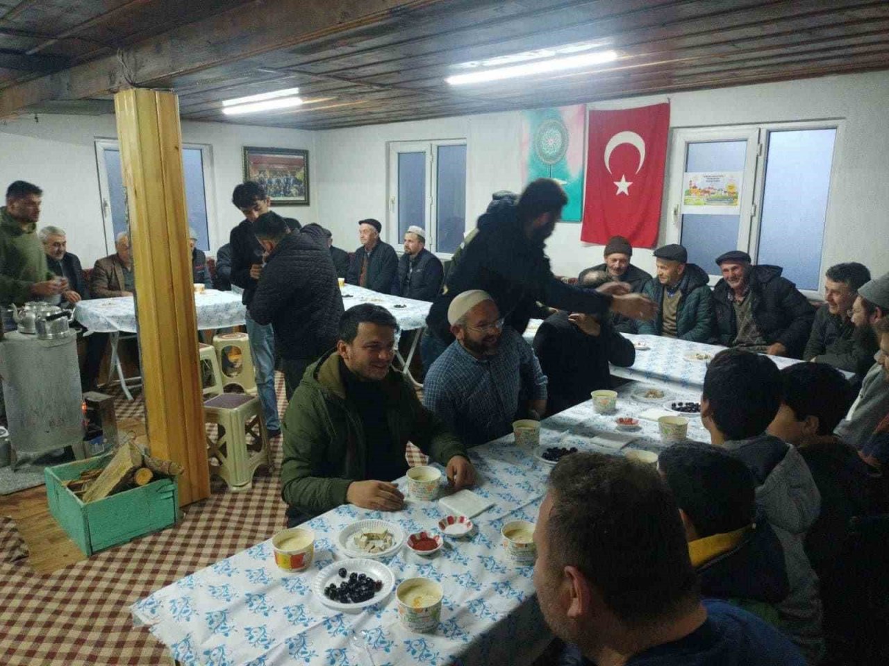 5 köyün sakinleri namazda buluştu