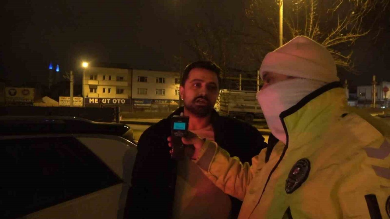 Polisi görünce kazayı göze alıp böyle kaçtı...