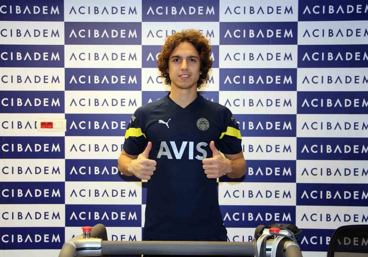 Emre Demir, resmen Fenerbahçe’de