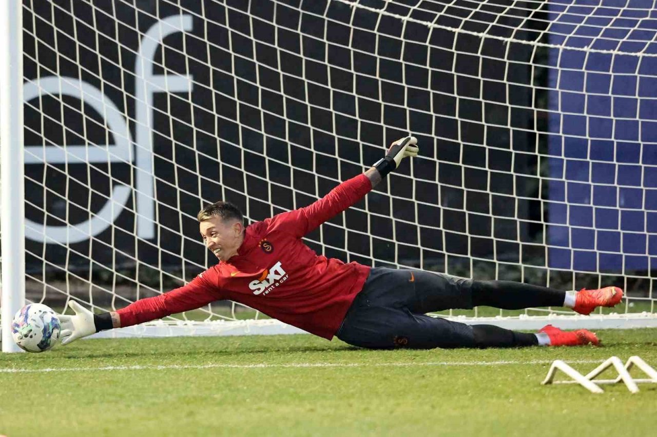 Galatasaray, Ümraniyespor maçı hazırlıklarını tamamladı