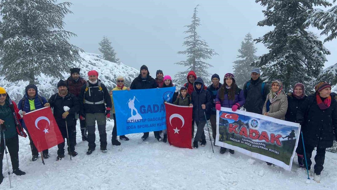 Yavşan Yaylası’ndan kar manzaraları