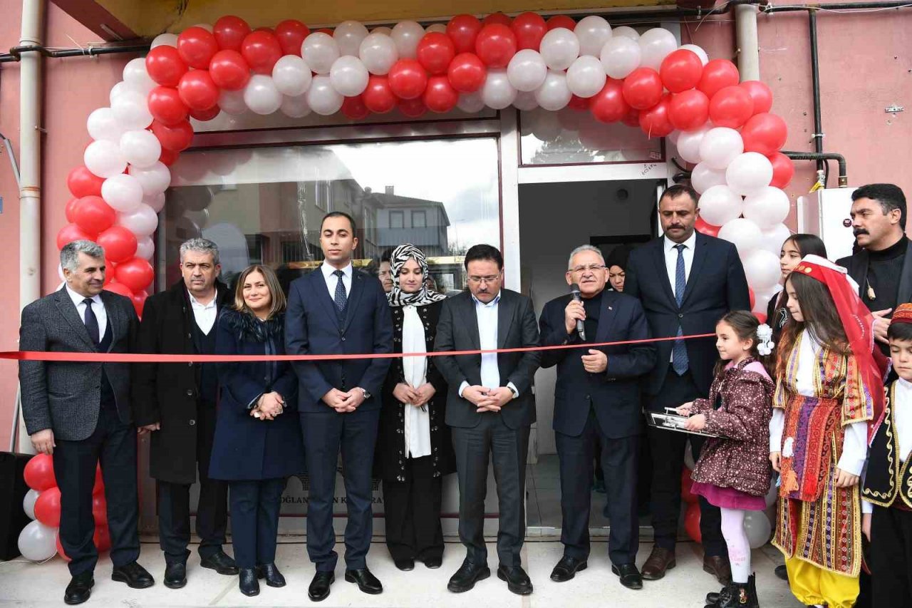 Başkan Büyükkılıç İle Vali Çiçek’ten Sarıoğlan’a ‘yatırım’ çıkarması