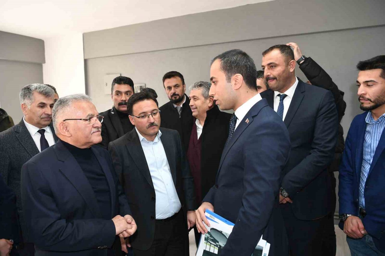 Başkan Büyükkılıç İle Vali Çiçek’ten Sarıoğlan’a ‘yatırım’ çıkarması