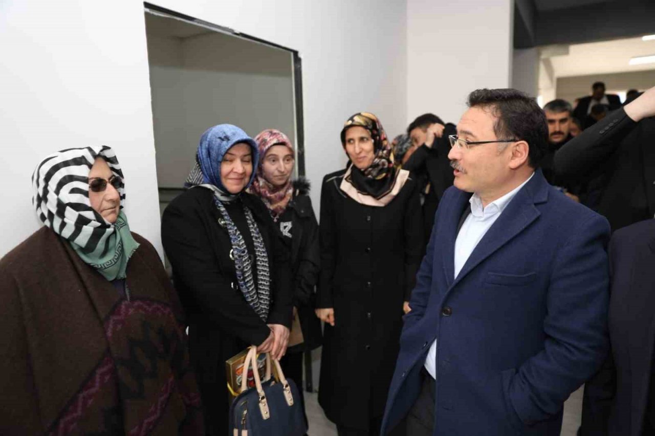 Vali Çiçek: “Kadın Kooperatifleri Kayseri’nin parlayan yıldızı”