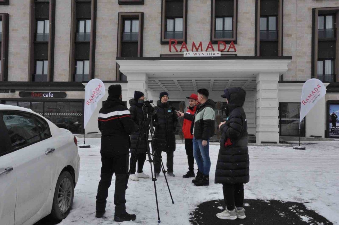 Kazakistan Short Track Milli Takımı, dünya kupasına Erzurum’da hazırlanıyor