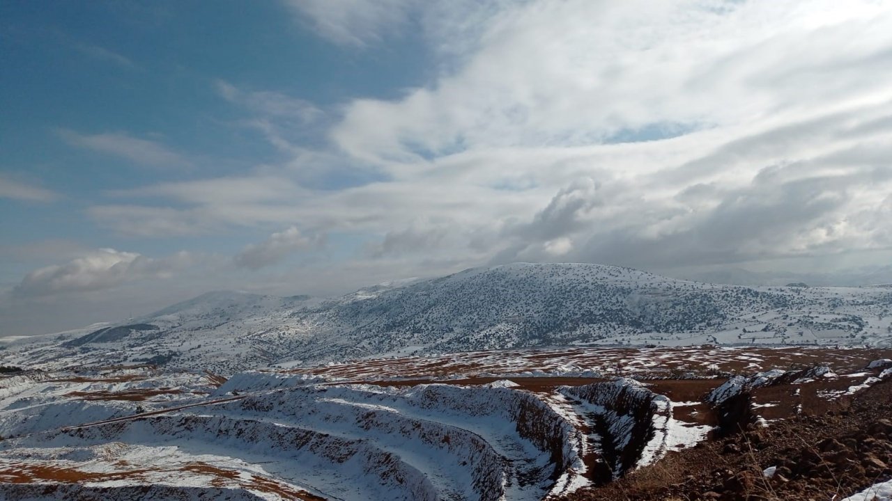 Karaçam’dan seyrine doyumsuz kar manzaraları