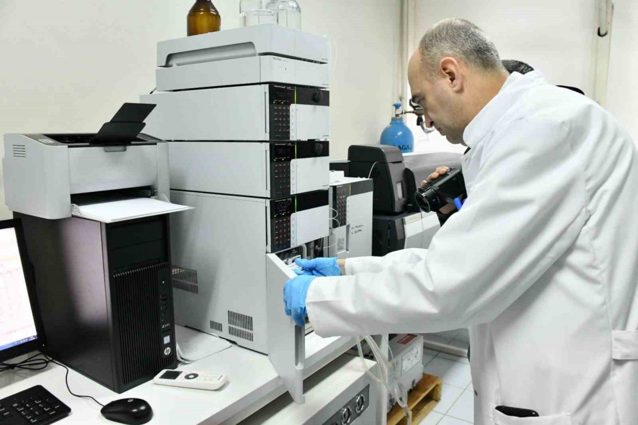 Samsun’da analiz laboratuvarı açıldı: Artık yaş sebze-meyveler Mersin’e gitmeyecek