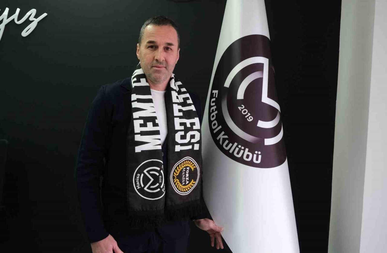Manisa FK, Teknik Direktör Yalçın Koşukavak ile sözleşme imzaladı