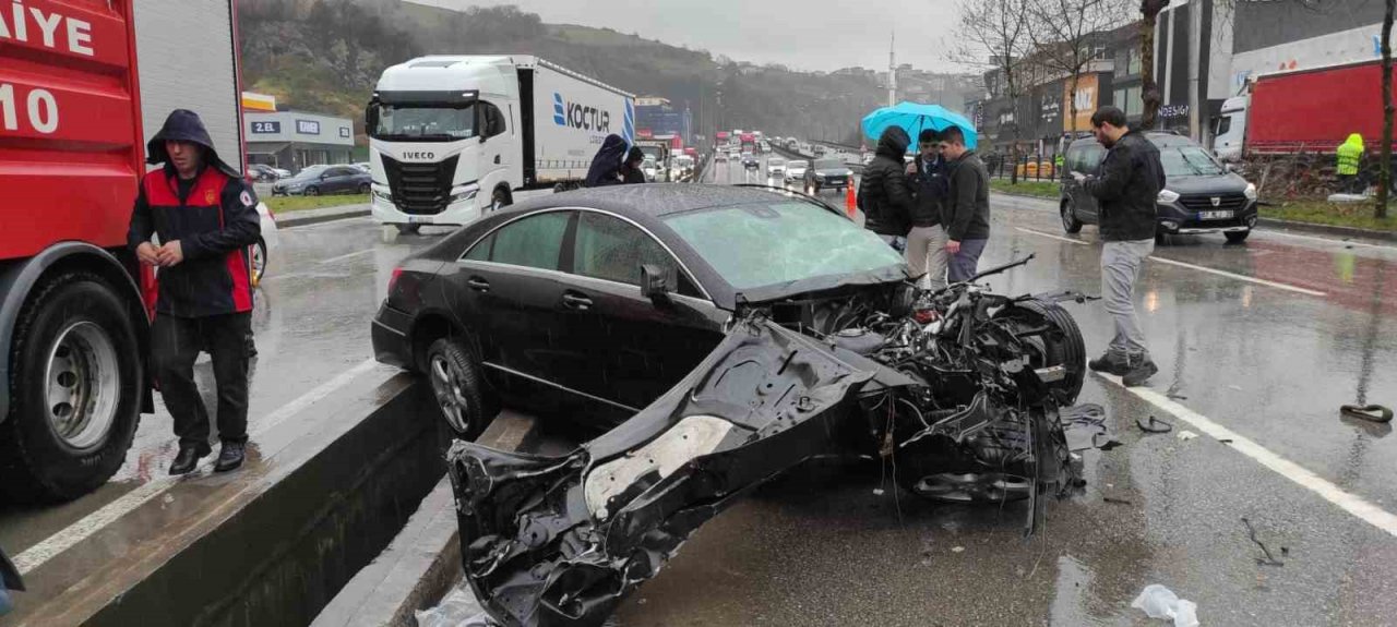 Samsun’da 8 araçlı trafik kazaları: 1 yaralı