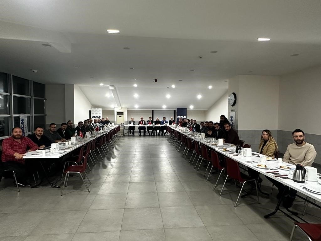ASKON Bursa Şubesi Başkanı Emre Yıldız: “Yatırım potansiyelini artırmanın yolu KOBİ’lerin desteklenmesinden geçiyor”