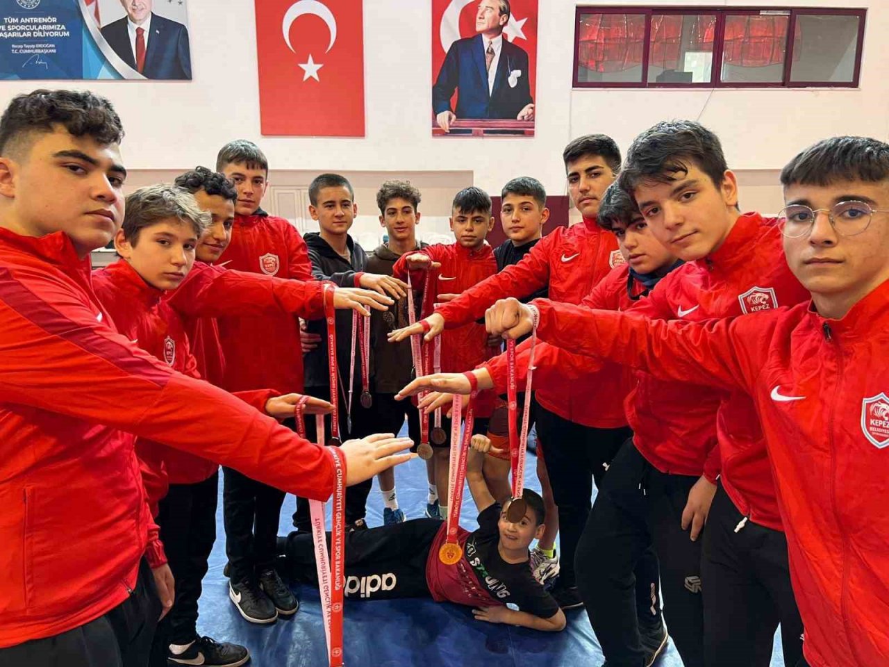 Grekoromende şampiyon Kepez