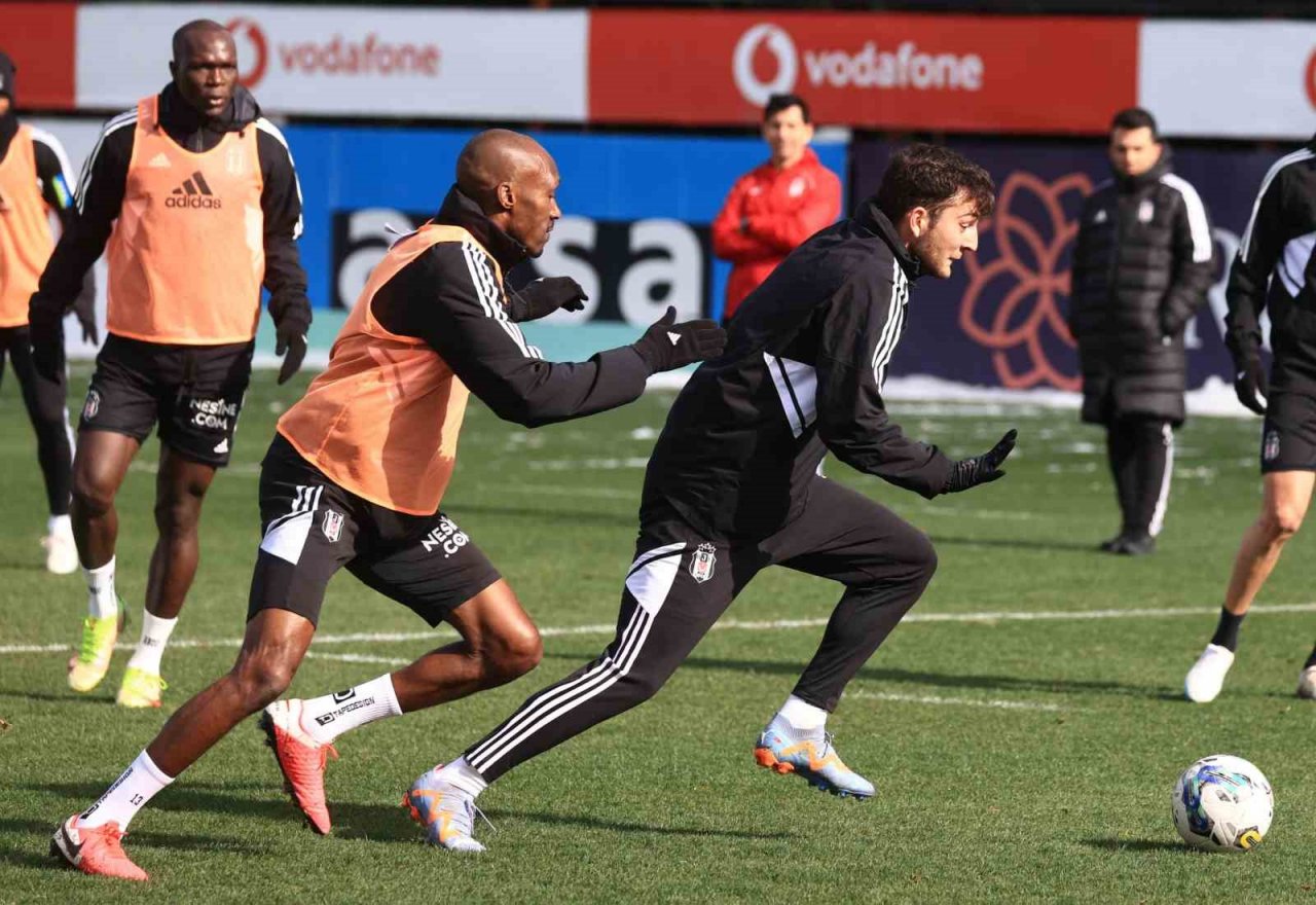Beşiktaş’ta Sivasspor maçı hazırlıkları başladı