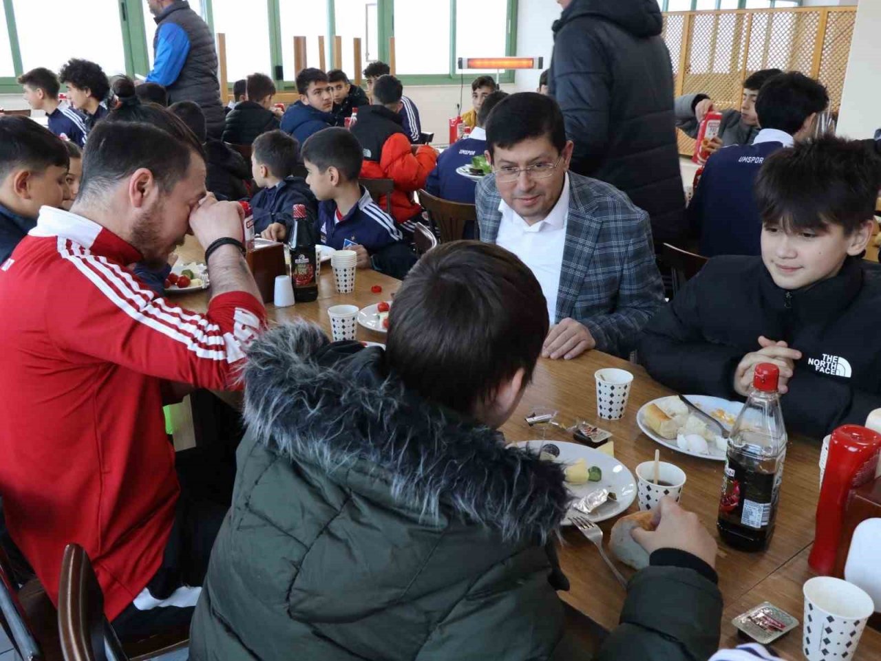 Başkan Özcan: “Nazillimiz sporcu dostu bir kent”