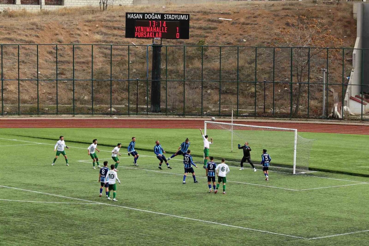 Yenimahalle Belediyespor, Pursaklar engelini farkla geçti