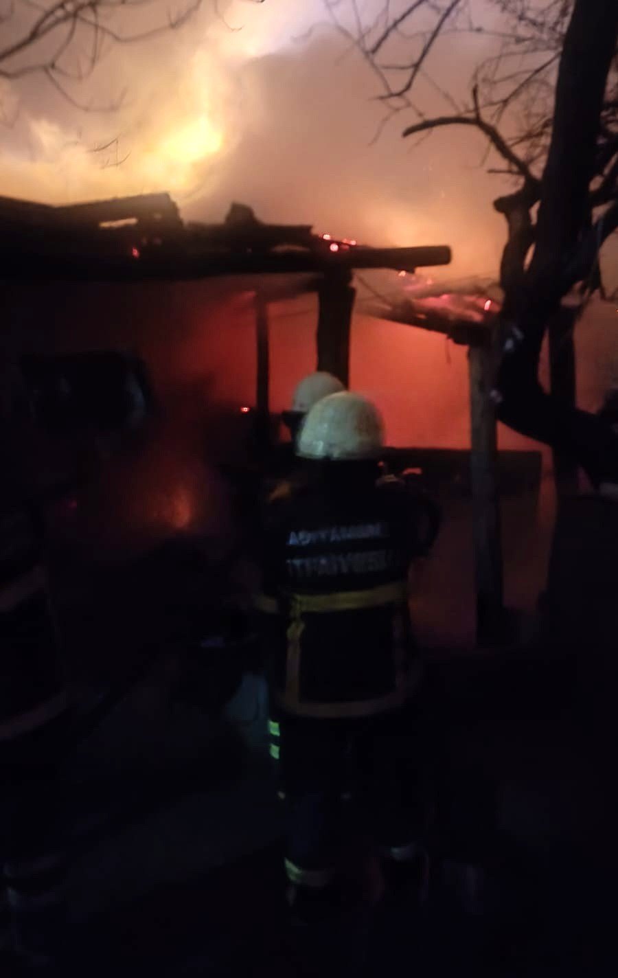 Boş evde yangın çıktı