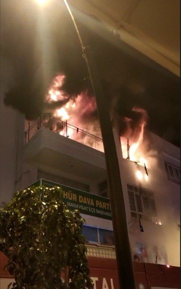 Antalya’da kiracı evi yakma şüphesiyle gözaltına alındı