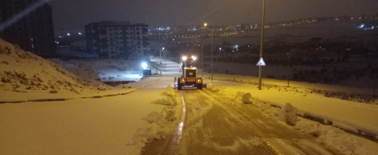 Gaziantep’te yoğun karla mücadele