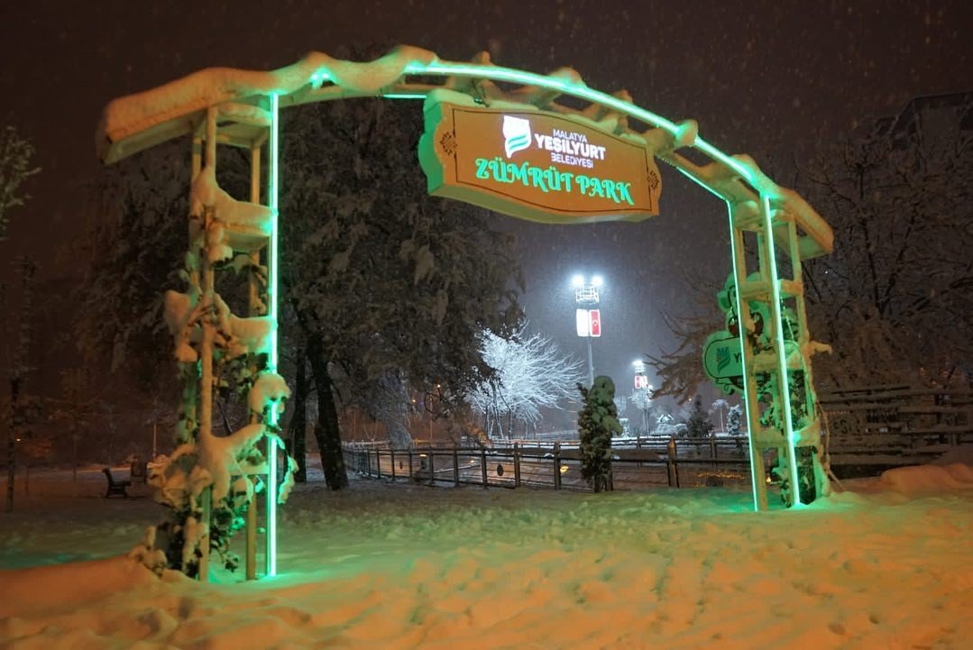 Yeşilyurt’ta kartpostallık görüntüler