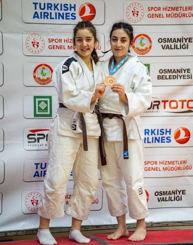 Salihlili judocular, Osmaniye’de derece yaptı