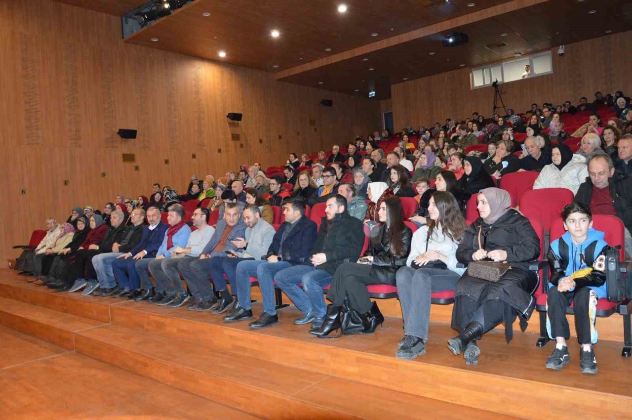 Orhangazi’de türkü şöleni