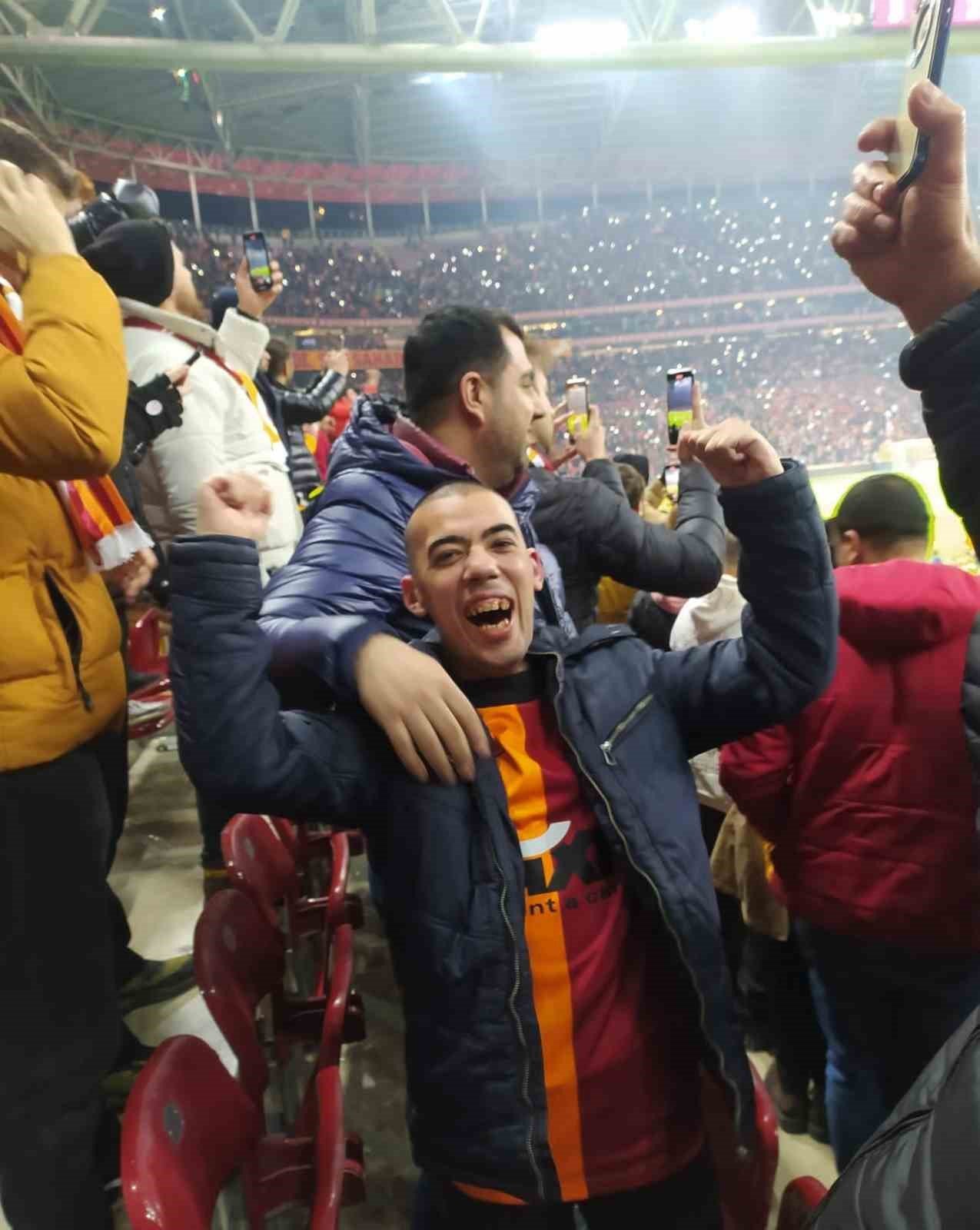 Şanlıurfa’da özel gereksinimli gencin Galatasaray hayali gerçek oldu