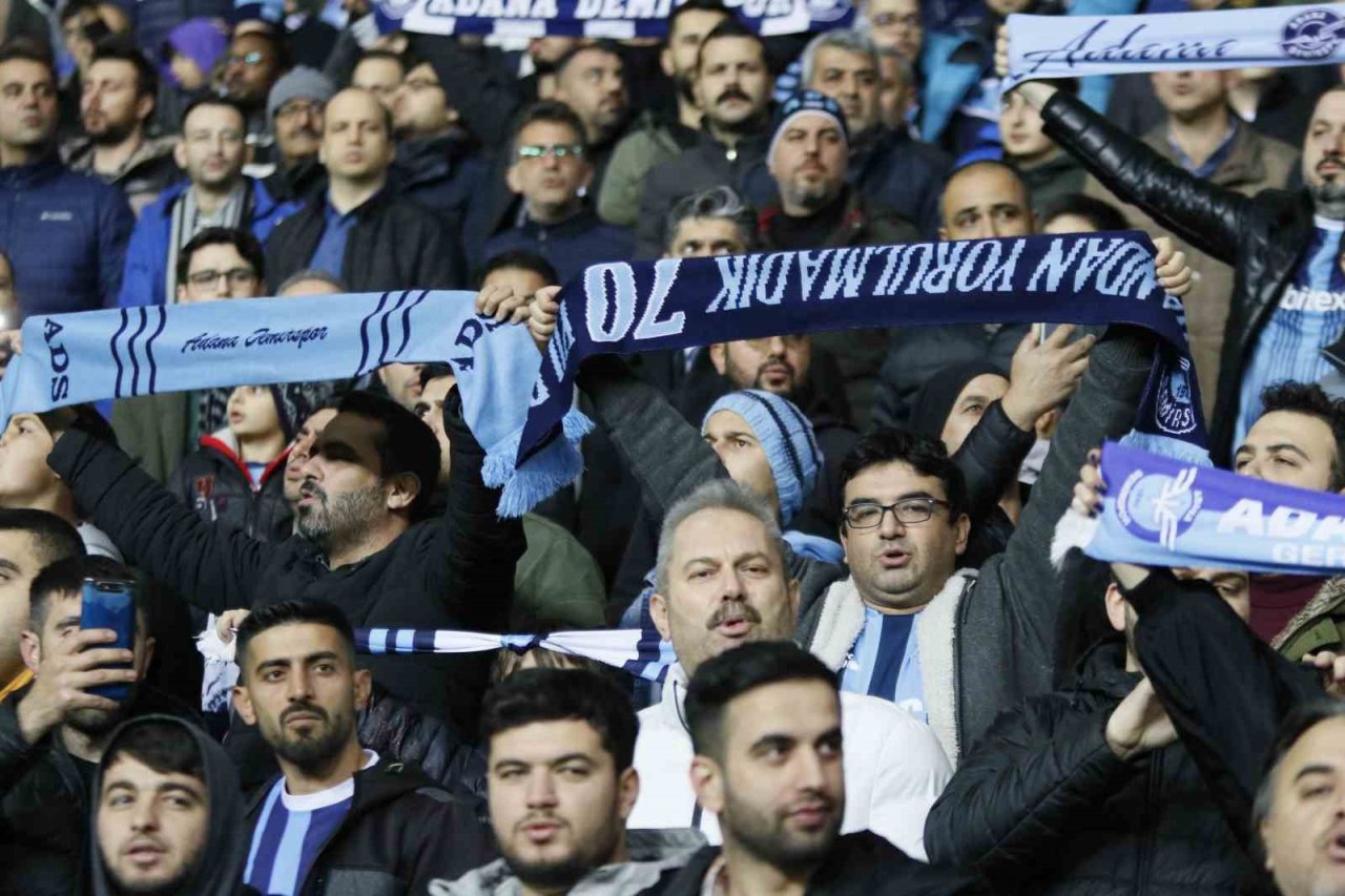 Spor Toto Süper Lig: Adana Demirspor: 0 - Fenerbahçe: 0 (Maç devam ediyor)