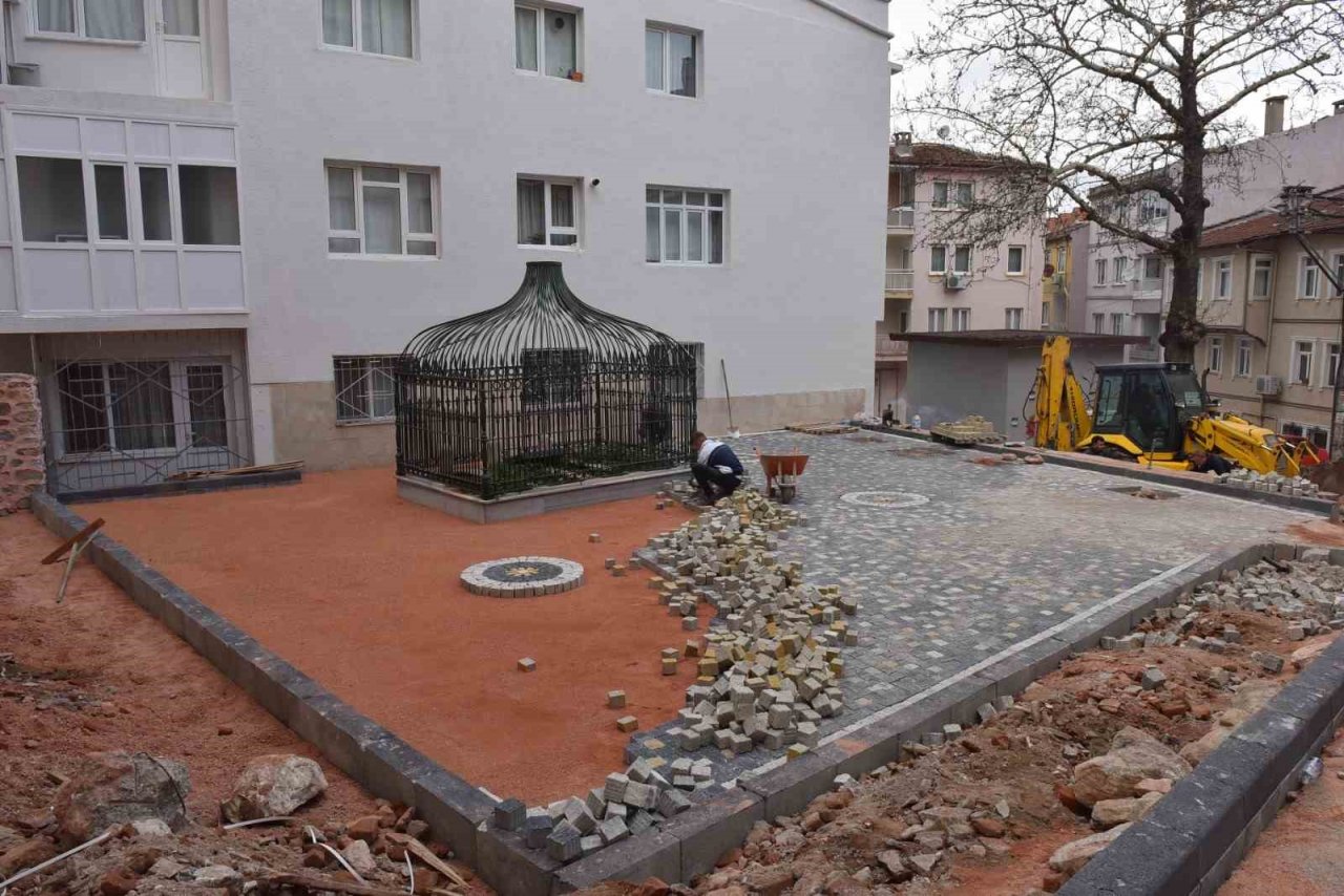 Aşık Yunus Türbesi gün yüzüne çıkıyor