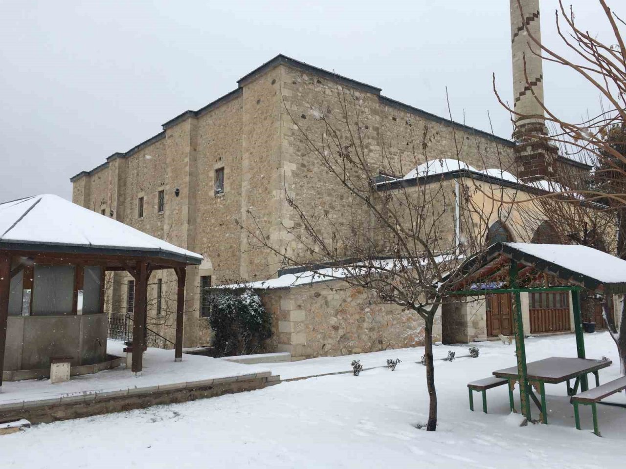 Bin 400 rakımlı Harput beyaza büründü