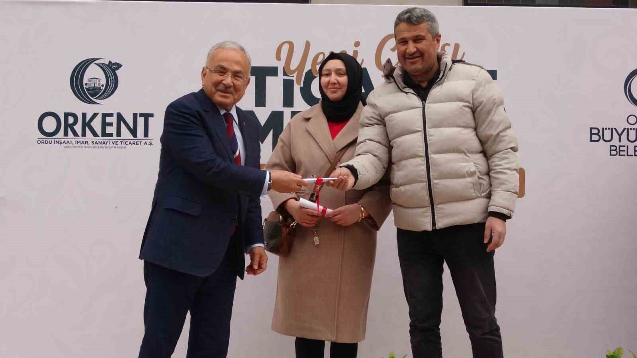 Ordu’da belediye, esnafı mülk sahibi yaptı