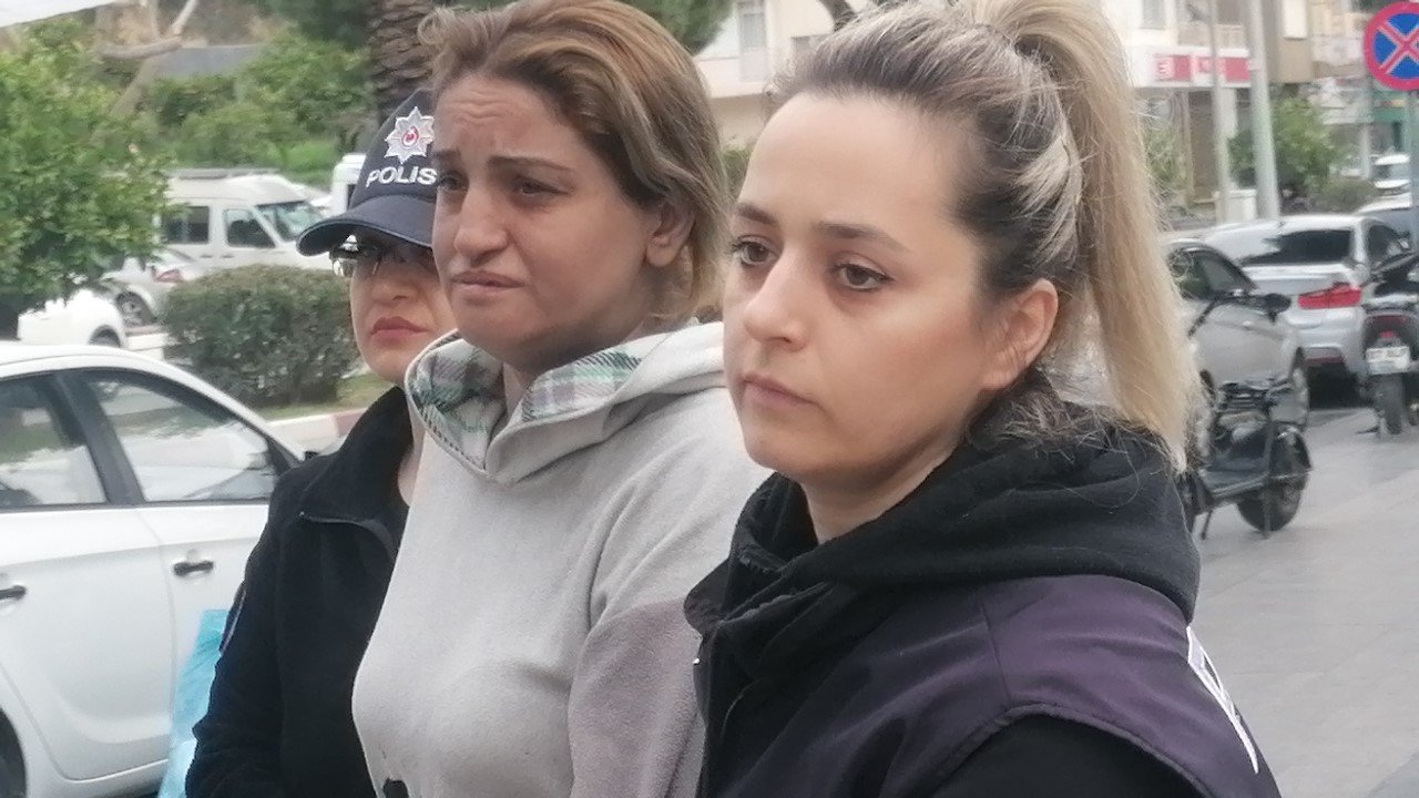 Oturduğu evi yakan kiracı kadın tutuklandı