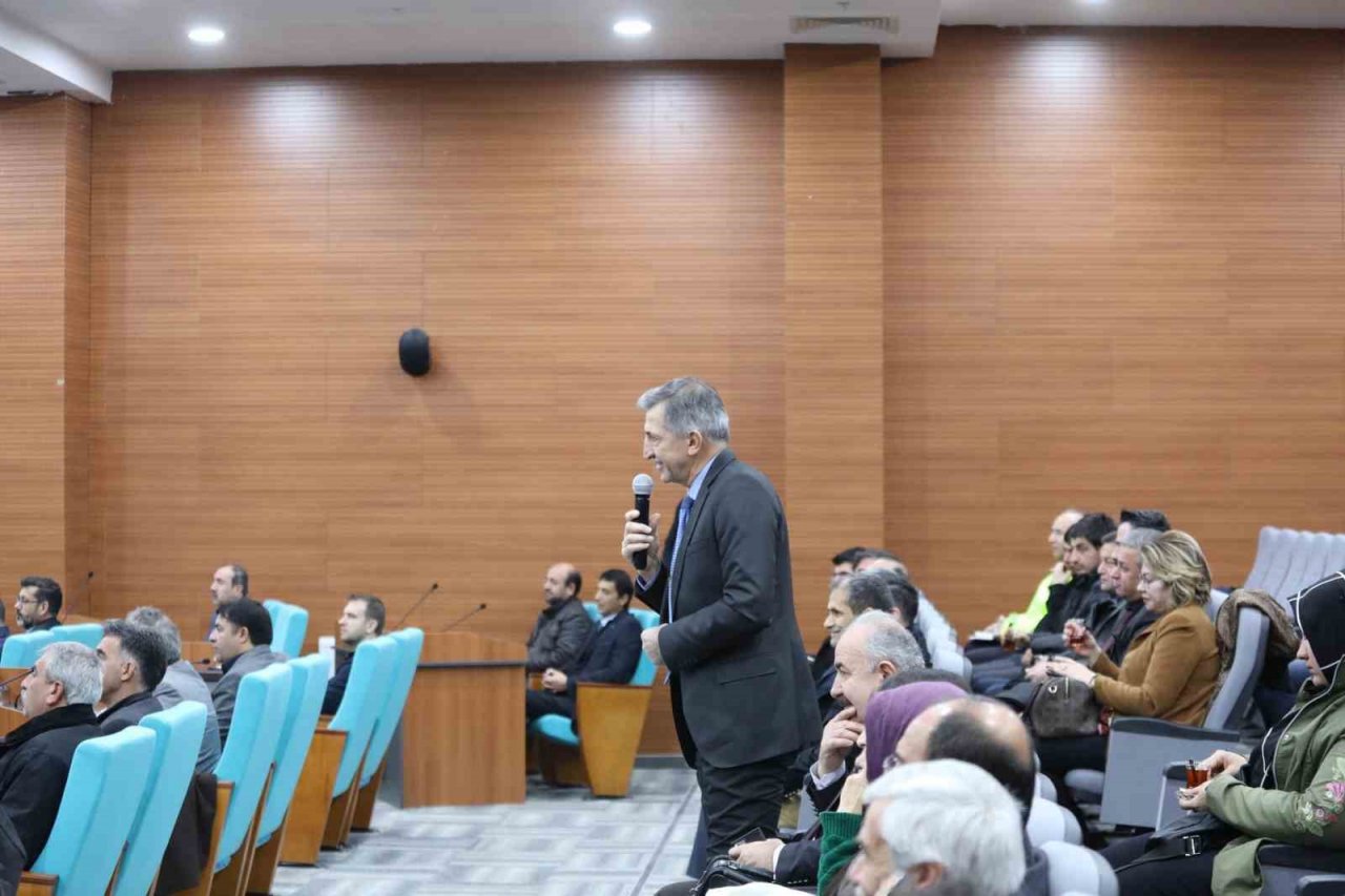 Burdur’da trafik tedbirleri ile genel emniyete ve asayişe ilişkin tedbirler toplantısı yapıldı