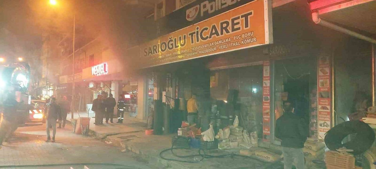 Yenice’de bir iş yerinin bodrum katında yangın çıktı