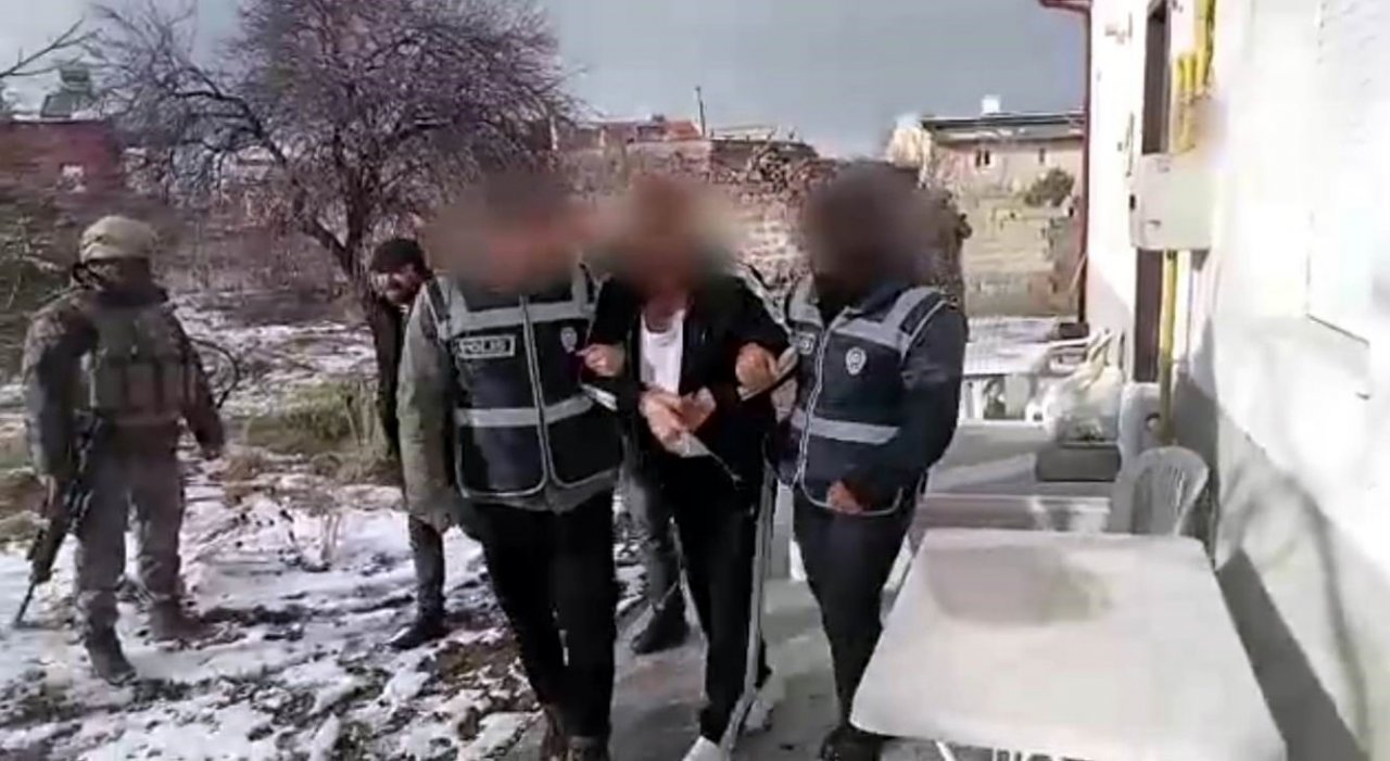 Kayseri polisinden bağ evine özel harekat destekli operasyon