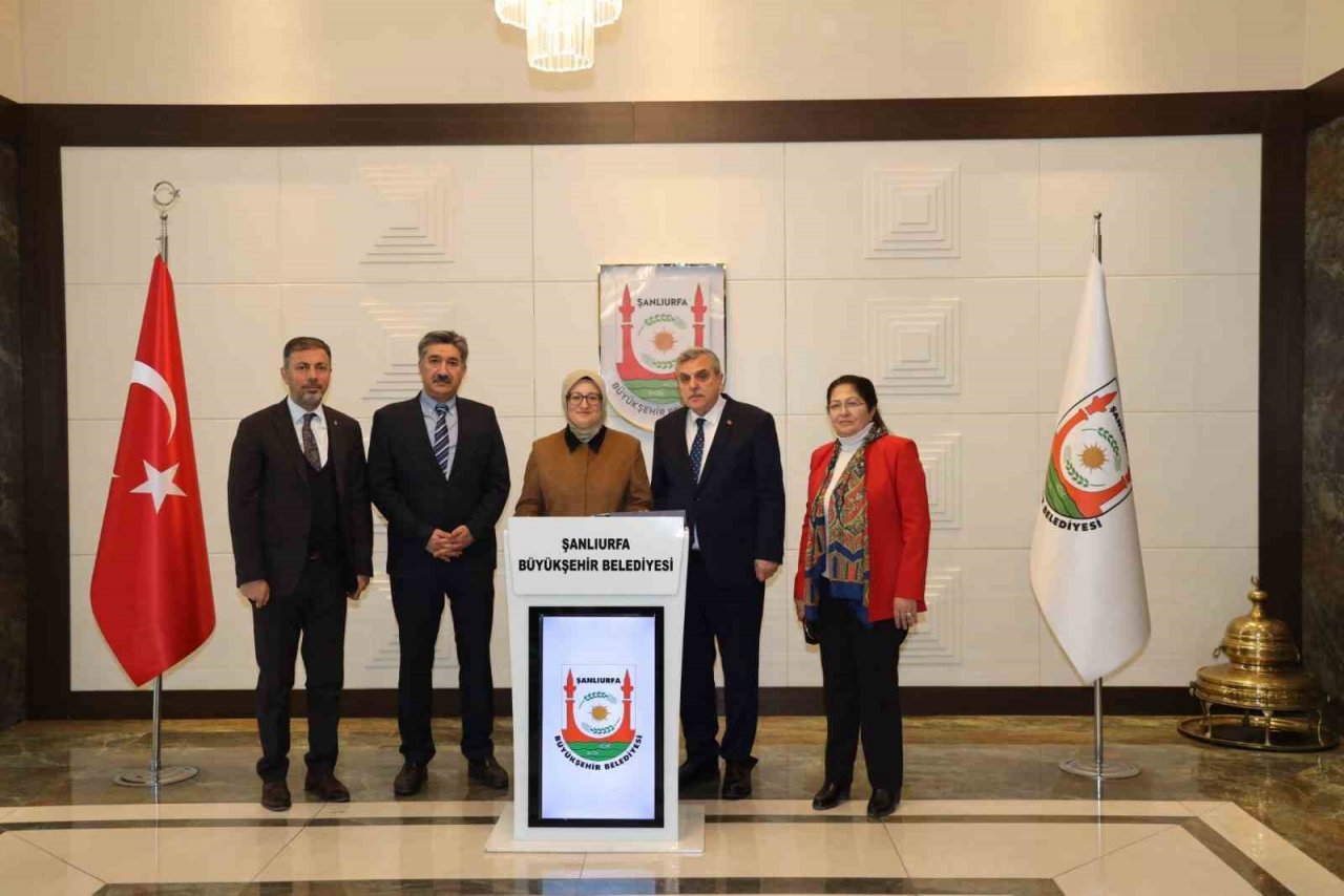 Genel başkan yardımcısı belediyenin çalışmalarını takdir etti