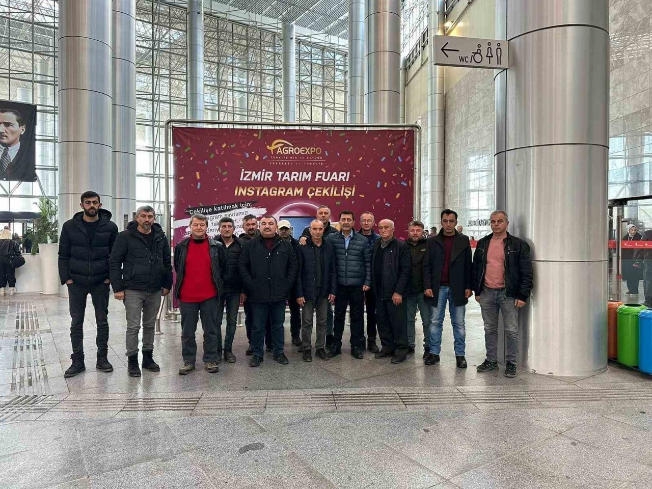 İnegöl Belediyesi genç çiftçileri İzmir Tarım Fuarı’na götürdü