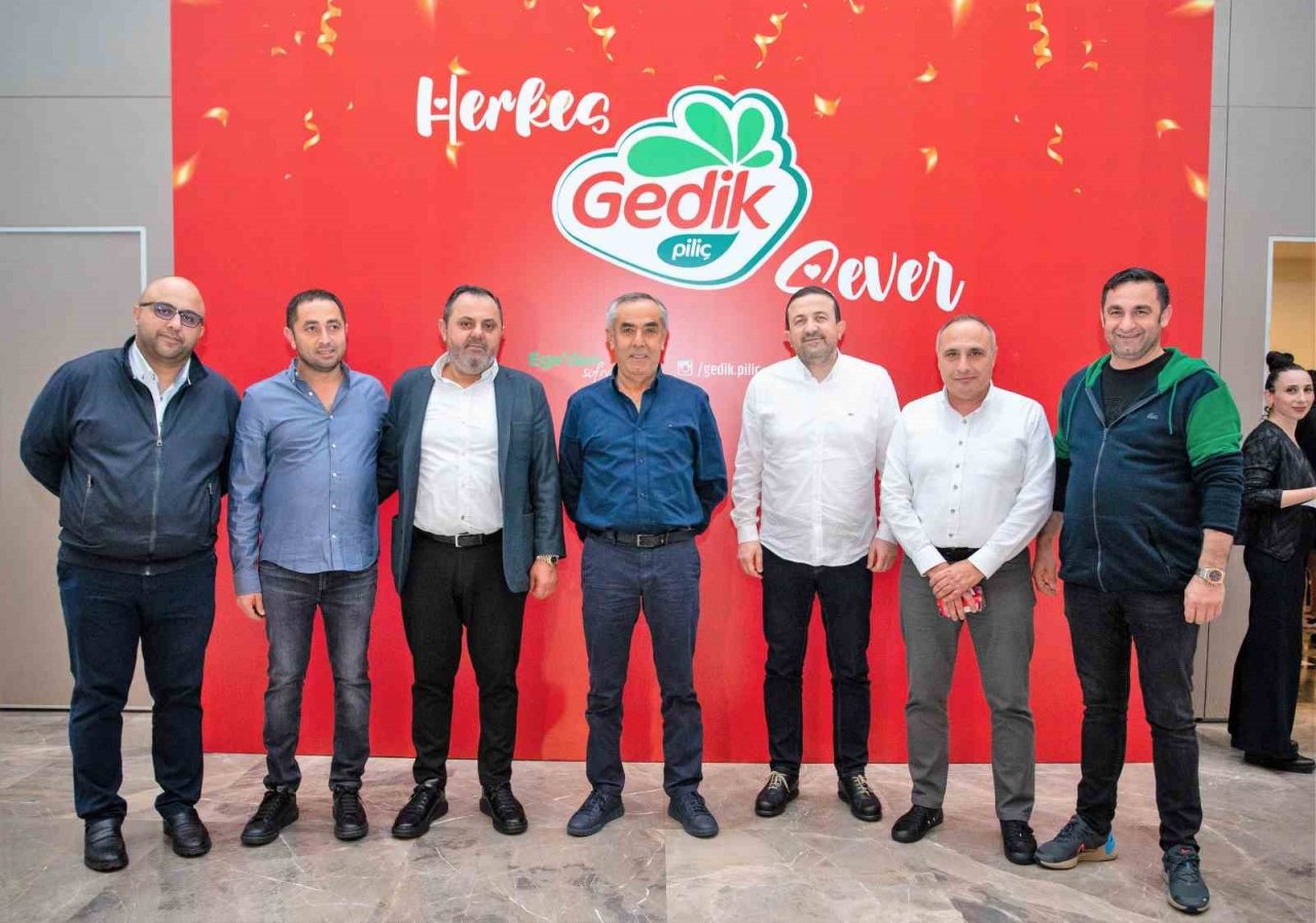 Kanatlı sektörünün ihracat şampiyonu Gedik Piliç 2023 hedeflerini belirledi