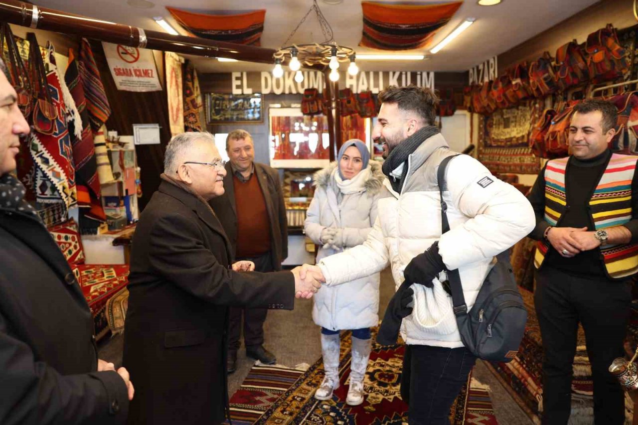 Başkan Büyükkılıç; Hisarcık ve Erciyes Esnafı ile Buluştu