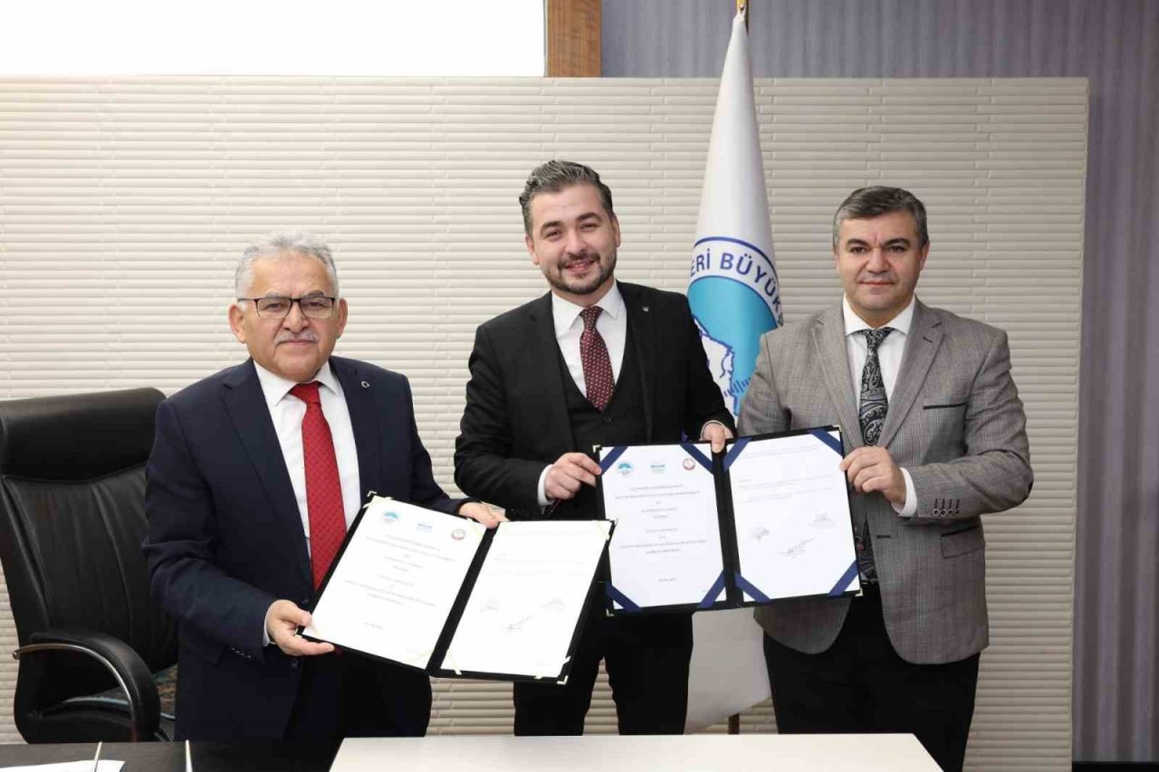 ’Eczacı Asistanlığı’ Kursu Başlıyor