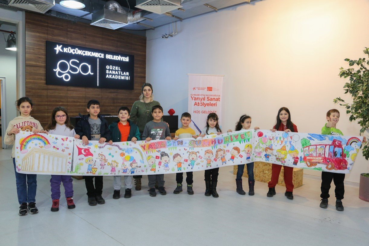 Cumhuriyet’in 100. Yılında 100 çocukla sanat atölyeleri