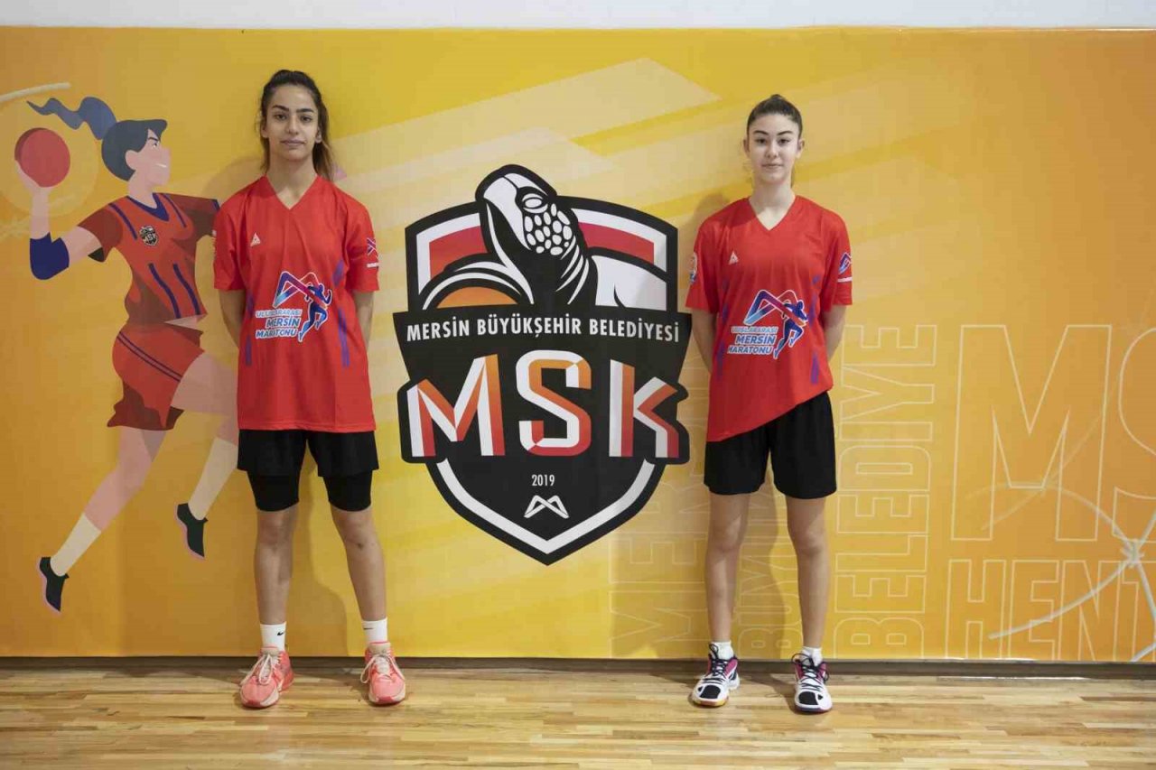 Mersin’den genç basketbolcular, gelişim kampına katıldı
