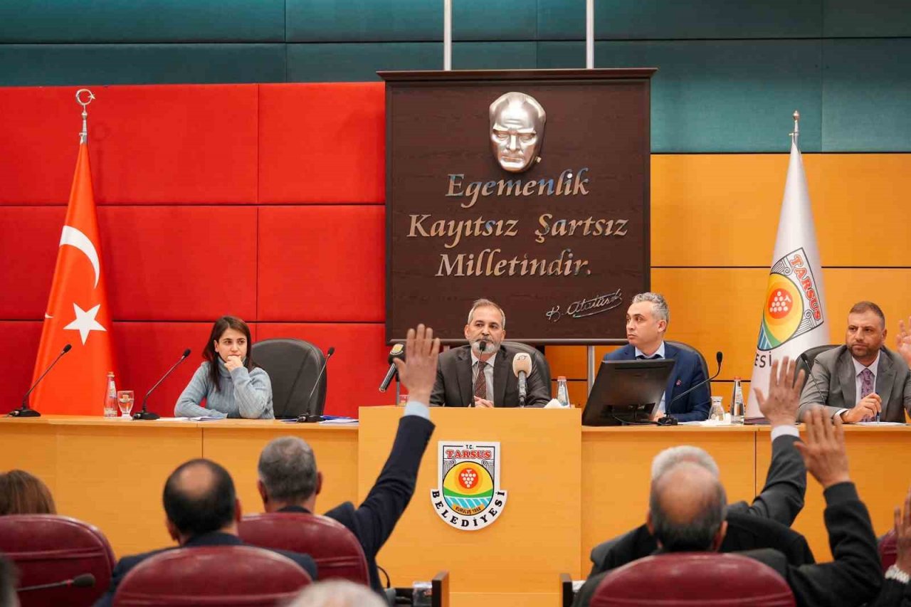 Tarsus’ta oto galericiler sitesinin taşınması meclis üyelerince reddedildi