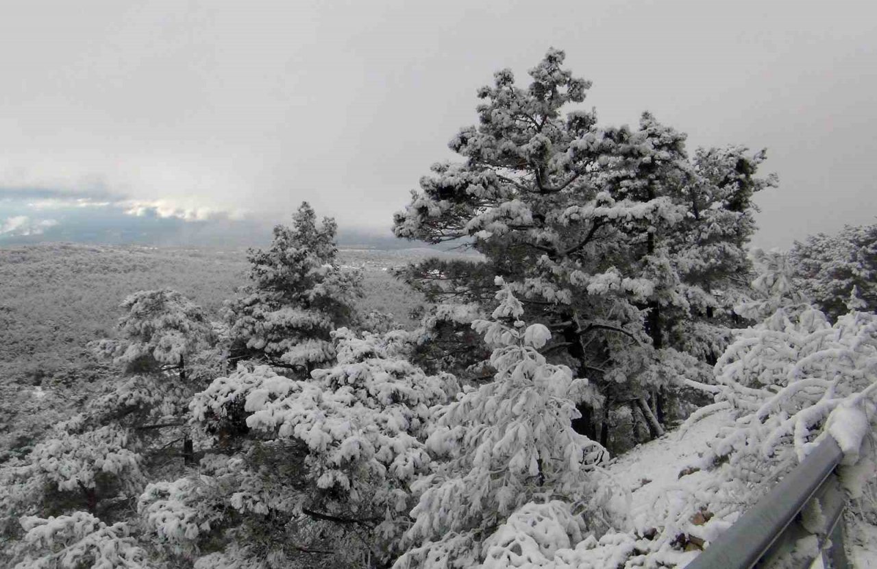Muğla’da beklenen kar yağışı başladı