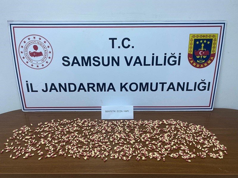 Jandarmadan uyuşturucu ve kaçakçılık operasyonları: 141 gözaltı
