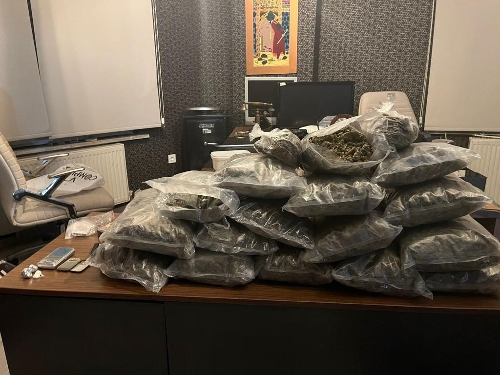 Şişli uyuşturucu madde operasyonu: 11 kilogram marihuana ele geçirildi