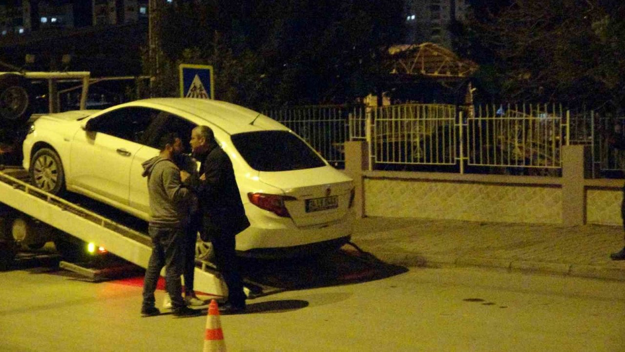 Alkollü şahıslar denetimde polislere zor anlar yaşattı