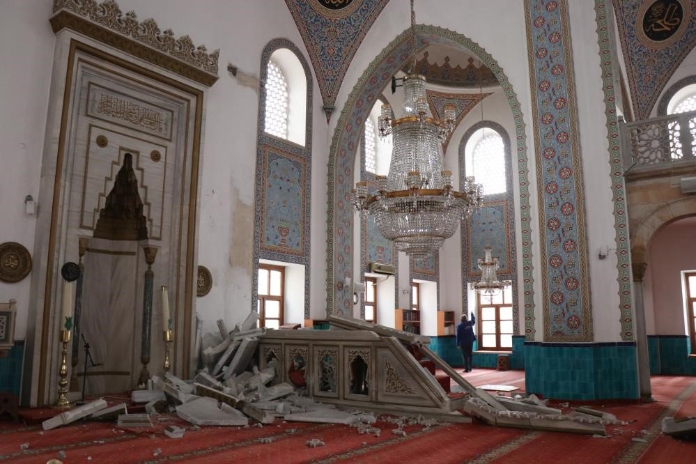 Deprem bölgelerinde yaşayanlara hayati uyarı