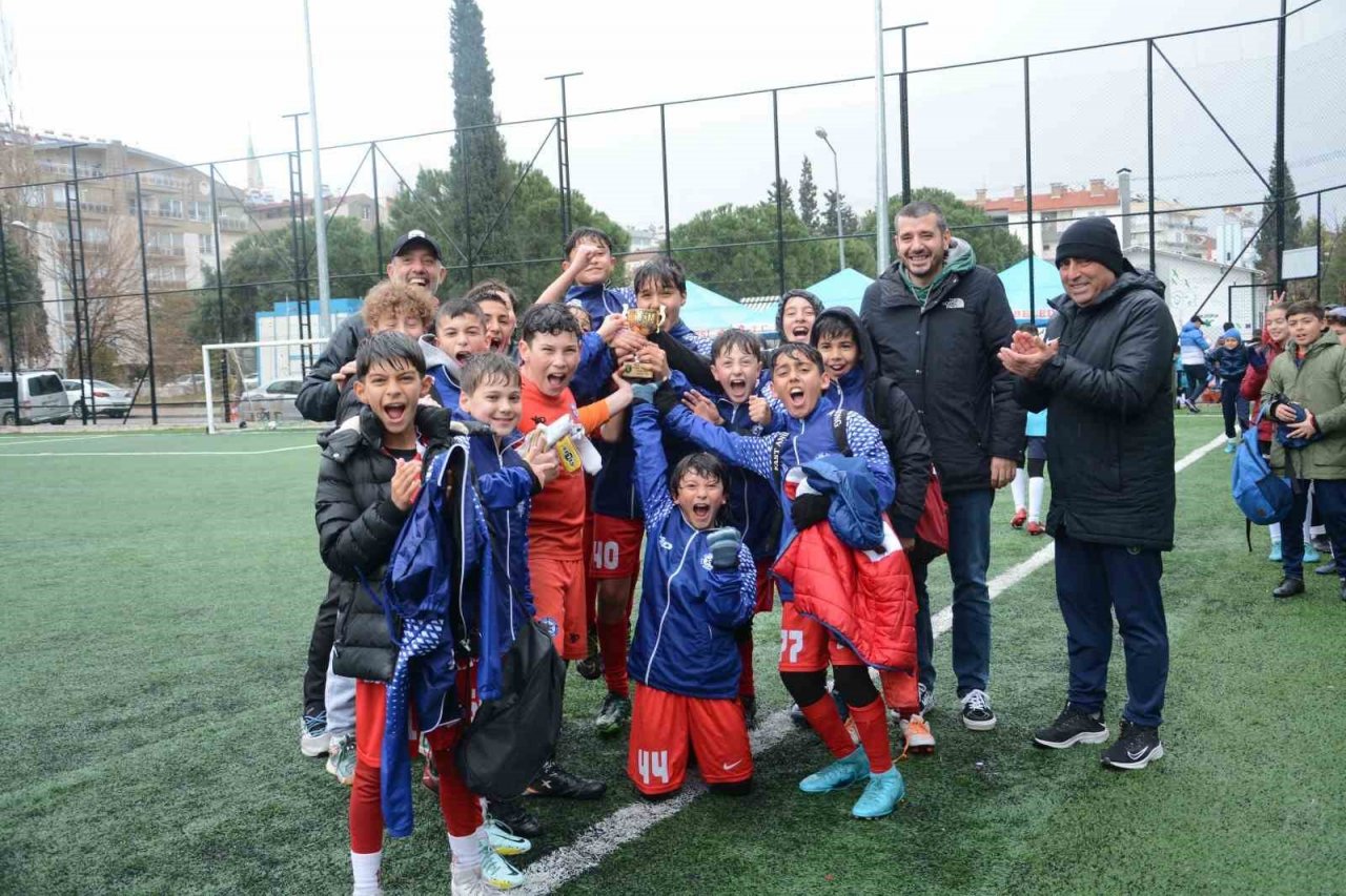Efeler CUP Futbol Turnuvası sona erdi