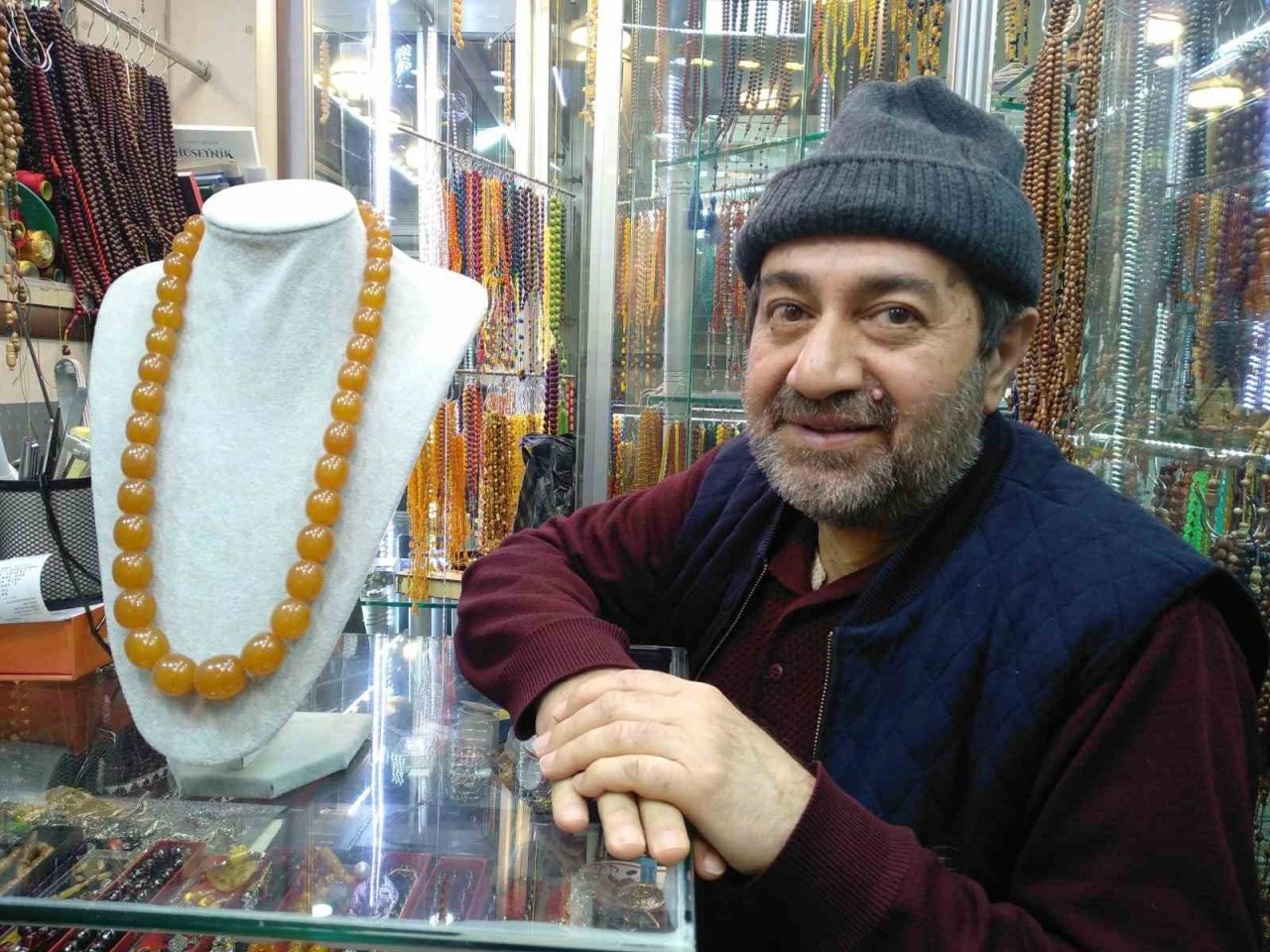 200 yıllık at gerdanlığı, fiyatı ile dudak uçuklattı