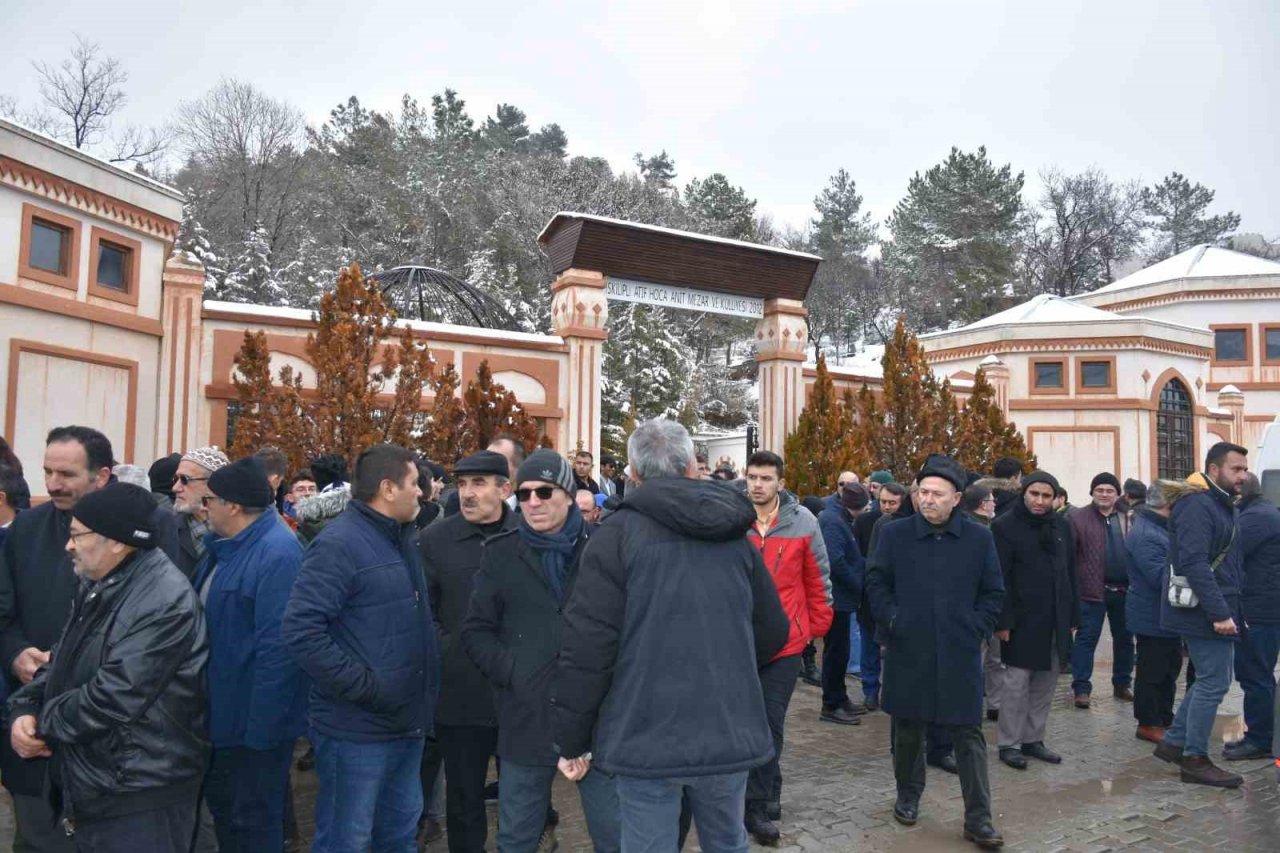 İskilipli Atıf Hoca mezarı başında anıldı